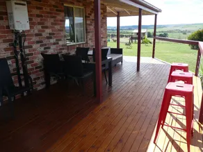 Parkesbourne Farmstay - Image 5