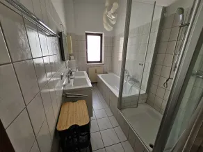 Apartment-Budget-Private Bathroom-City view-Apartment für 3 Personen - Image 3