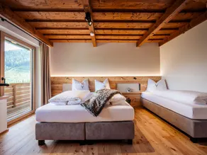 Idyllic holiday apartments for travel groups - Image 5