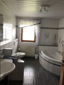 Apartamento idílico en la Suiza de Franconia - Image 2