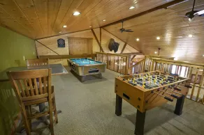 Sammeln Sie Ihre Gruppe auf der Bunkhouse! - Image 2