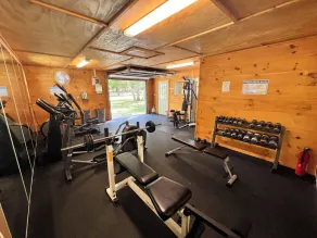 Hudson Valley Hideaway - Heated Pool, Lake Access & Fenced Yard - Sleeps 8 - Image 4