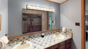 Casa Rio est une maison rénovée de 4 chambres et 3 salles de bains sur la rivière.  Casa Rio offre à ses clients le satellite T - Image 4