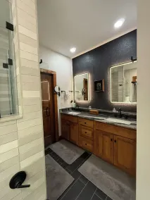 Luxury Creekside Cottage, Hot Tub, Fire Pit, 4 Porches, Near Cashiers & Sapphire - Image 2