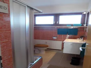 Sunny apartment near the city—perfect for long-term stays! Balcony, elevator - Image 3