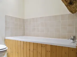 Alojamiento de 3 habitaciones en Sherston, Malmesbury - Image 2