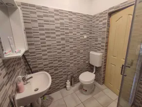 Holiday home in popular holiday area with terrace - Image 2