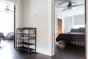 3BR Dogtown Bungalow Office and Bar - Image 5