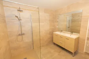 100m2 farmhouse cottage - Image 3