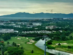 5-Star Golf & Spa Beach Resort - Where the mountains meet the ocean... - Image 4