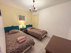 Au calme, belle vue dégagée à 250m des plages et des commerces. Wifi. - Image 5