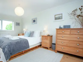 2 chambres à coucher à Malborough - Image 5