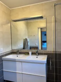 IMPRESSIVE CHALET - SLEEPS 7 - Image 2
