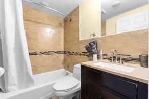 555-2 6BR Quincy - Spacious Apt near Boston - Perry Beach - Image 3
