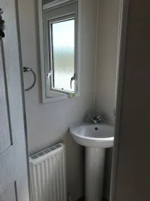 SP77 8 Berth Caravan with Veranda - pets allowed - Image 3