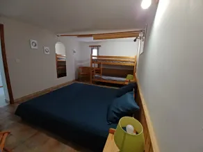 location , avec son jardin,  grand terrain arboré, proche mer, en rez-de-villa - Image 3