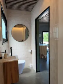 Chapel Cove Retreat - Private Tiny House with Boat Ramp - Image 2