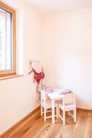 Apartamento de diseño Au con vistas a la montaña, balcón y Wi-Fi - Image 2