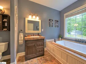 Peaceful Mountain Home: backs to a private fishing pond on two acres - Image 2