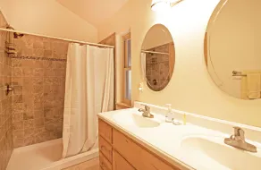 Gelber's Cabin - 3 bedroom, 2.5 bath - Creekside - Image 5