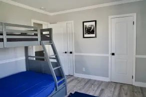 Beautiful Fairfield Beach Area home, 5 minute walk to beach, town & train  - Image 5