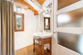 Casa rurale 'Balcón' con vista lago, Wi-Fi e aria condizionata - Image 2