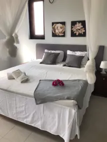 MARIA VILLA  NEGOMBO SUITES - Image 3