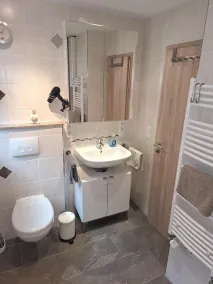 Untersberg 1-5 Personen 75qm, 2 Sz,wz, WC, Balkon - Image 3