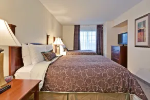 1 Bedroom | Free Breakfast + Pool Access - Image 4