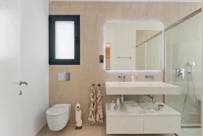 Banus Bay Townhouse - 5 Bed Townhouse nr Banus - Image 3