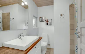 Acogedora casa de 4 dormitorios en Hals - Image 3