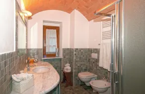 Country Home immersa nel bosco. Bella vista, piscina e vasca idromassaggio - Image 2