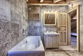 Finca Hvar - 3 individual houses, 5 bedrooms, bicycles for all, and a pool by MyWaycation - Image 5