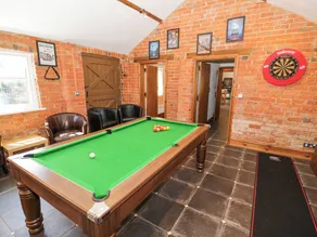 HILL HOUSE FARM, pet friendly in Nether Heyford, Northamptonshire - Image 3