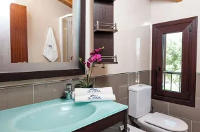 Villa with private pool in a privileged environment. Wifi, A/c & lovely BBQ - Image 2