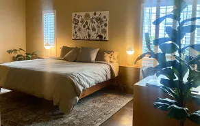 Well Appointed fully furnished 2BR, 2Bath, 1st floor, Guard-Gated, Biltmore area - Image 3