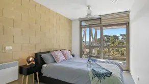 LORNE LODGE- Élégant, vues, Wifi, feu de bois, tout ce dont vous avez besoin - Image 3