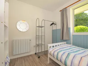 4 Rosecraddoc Lodge Holiday Bungalows - Image 3