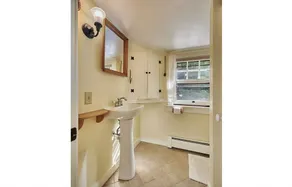 Private river-front home with tennis court and hot tub in the Berkshire hills! - Image 4
