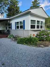 Seasonal Fully Furnished Mobile home - Image 5