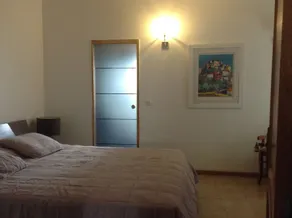 70m2 apartment on the first floor of a villa - Image 3