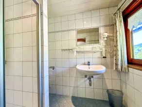 Apartamento vacacional con jardín - Image 4