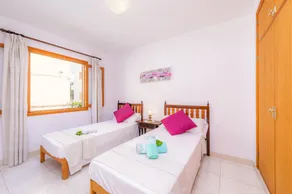 Spacious Apartment Tobalu with Wi-Fi, Balcony, Terrace & Garden - Image 5