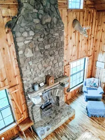 Heavenly Hideaway- Lakeview Cabin - Image 2