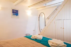 Alonaki House - Image 4