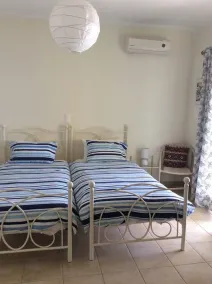 Villas de prestígio | SPARTILAS | Villa isolada 15-20 minutos a pé da Taverna - Image 5