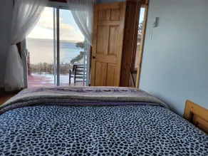 Amazing ocean view/ private road/close to bayswater beach. - Image 2