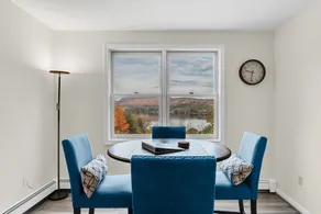 Hidden Gem! Large 3BR Condo, minutes to Pleasant Mtn! 40 Minutes to Sunday River - Image 5