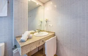 Nice apartment in Riumar-Deltebre with swimming pool - Image 2