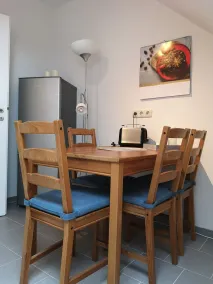 Modern apartment in an attractive location - Image 5